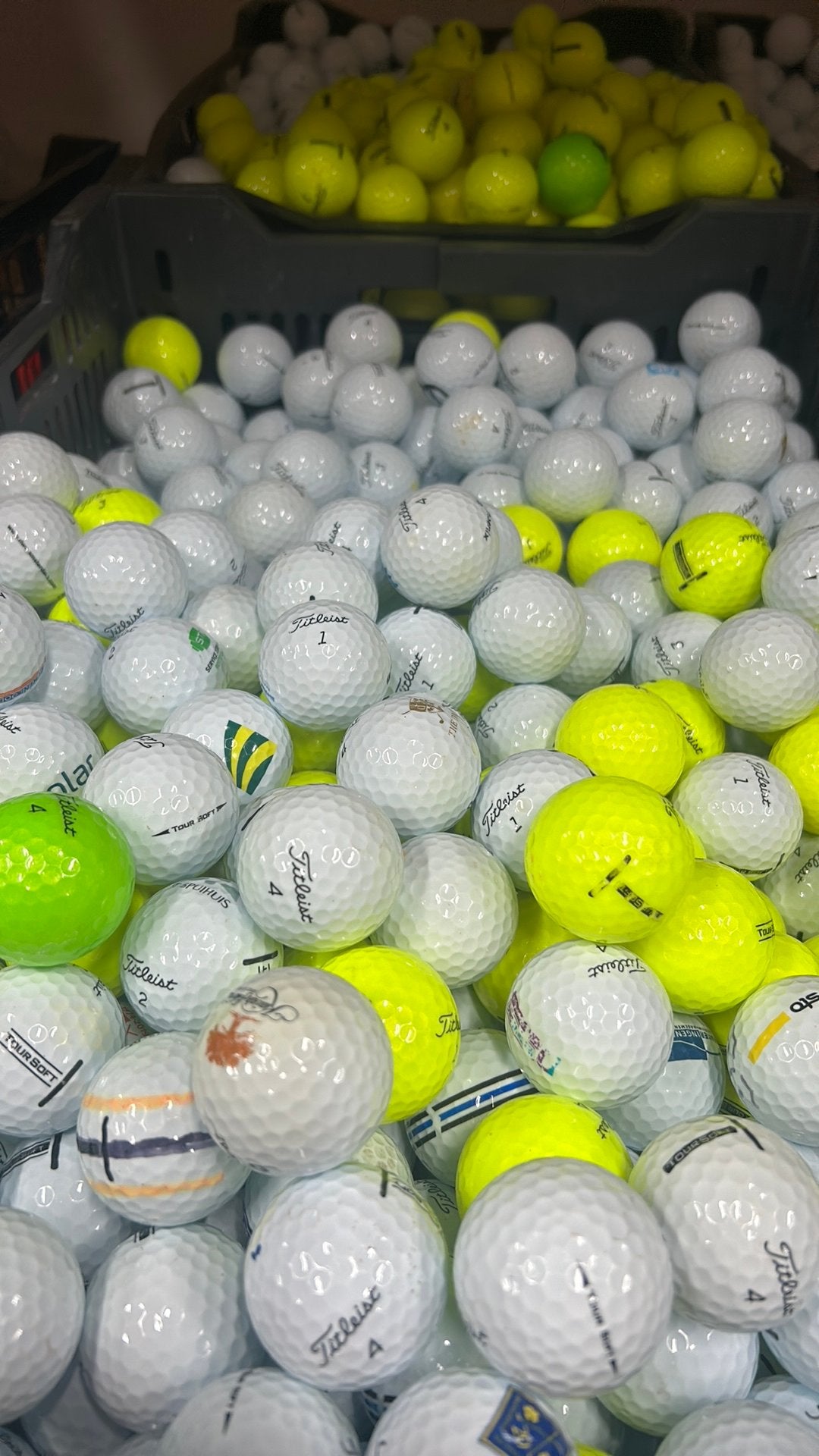 50 Stuks Titleist Tour Soft Golfballen AAAA, Ophalen of Verzenden, Zo goed als nieuw, Bal(len)