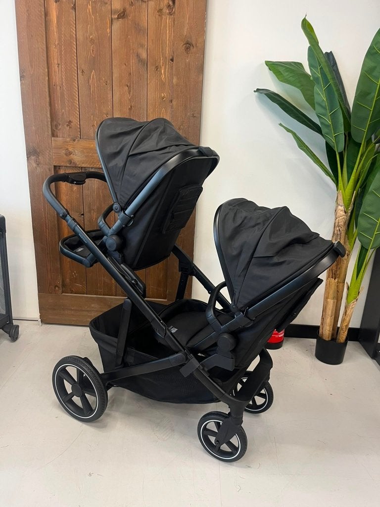 Evy² Duo Kinderwagen Zwart twee zitjes, Kinderen en Baby's, Buggy's, Deryan, Deryan, Ophalen of Verzenden, Deryan@Deryan.com