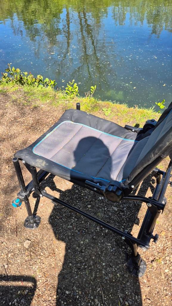 Cresta Blackthorne feederstoel - Comfortabel vissen, Watersport en Boten, Hengelsport | Algemeen, Ophalen, Gebruikt, Overige typen