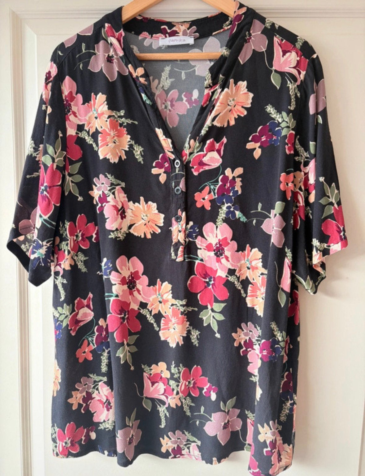 Top van Paprika, mt 46, Verzenden, Zo goed als nieuw, Maat 46/48 (XL) of groter, Zwart