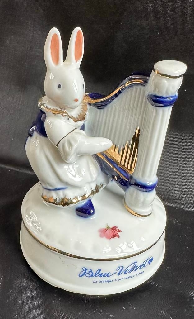 Speeldoos Konijn met Harp - Blue Velvet - 8 cm hoog, Verzamelen, Overige Verzamelen, Ophalen of Verzenden, Gebruikt