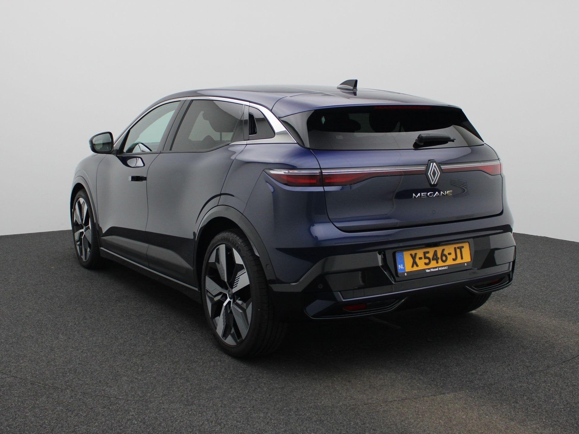Renault Megane E-Tech EV40 Boost Charge Techno | Pack Advanc, Auto's, Renault, Gebruikt, 300 km, Leder en Stof, Origineel Nederlands