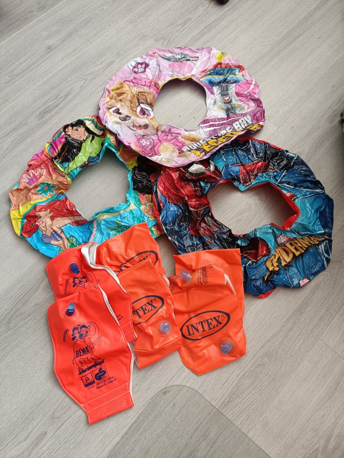 zwembandjes, Jongen of Meisje, One size, Ophalen of Verzenden, Zo goed als nieuw