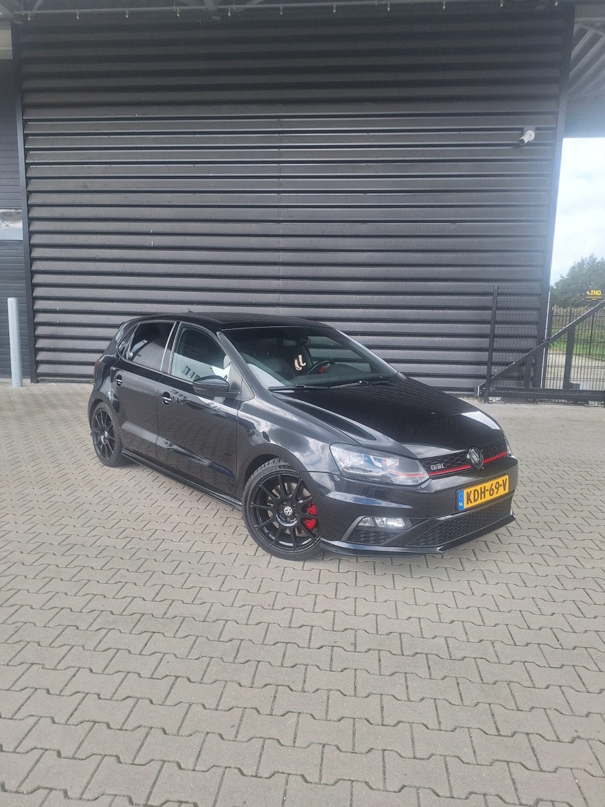 Volkswagen Polo 1.8 TSI 141KW BMT GTI 2016 Zwart, Zwart, Zwart, 1180 kg, Particulier
