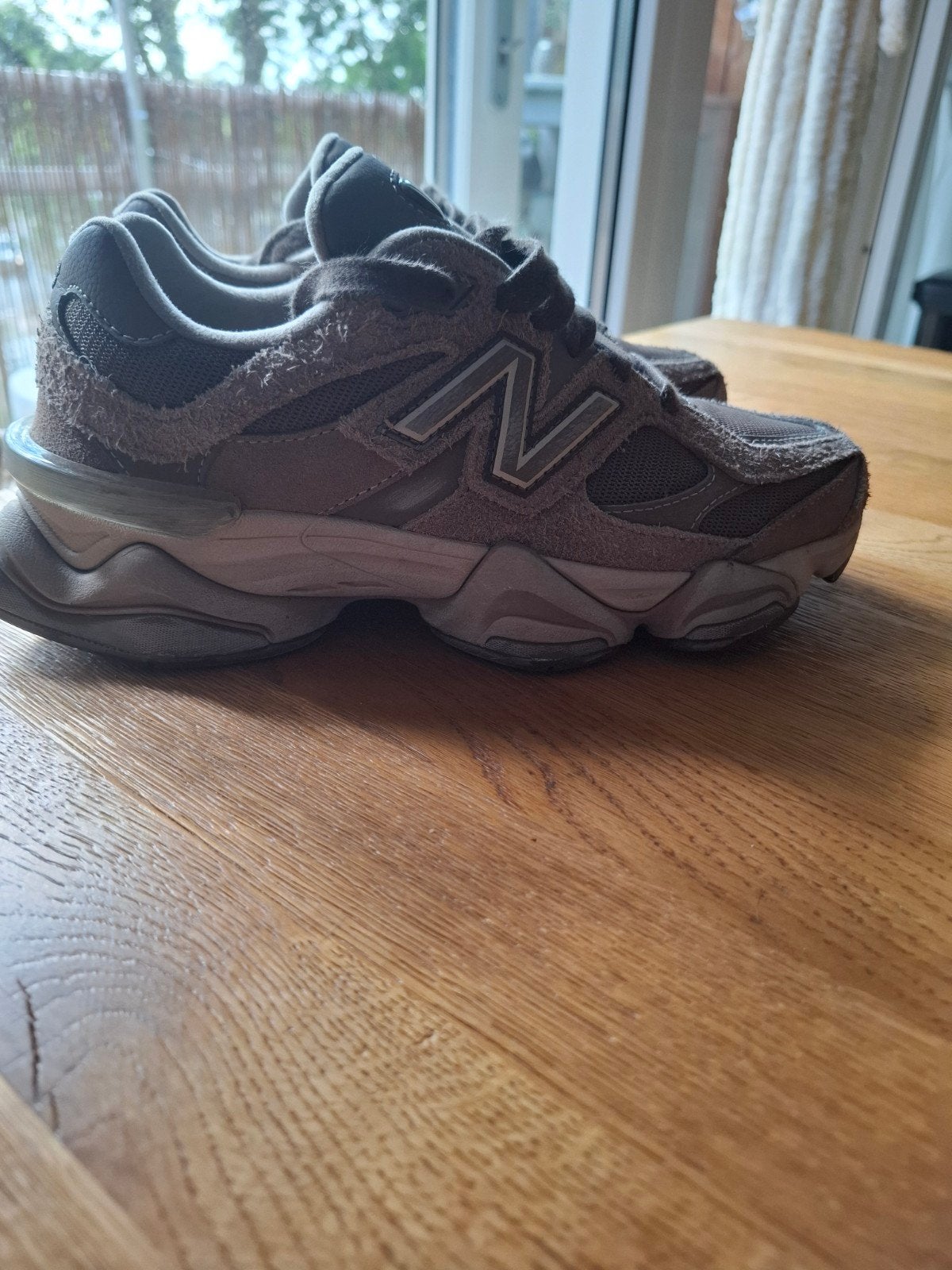 new balance 9060 mushroom timberwolf, Ophalen, Beige, New Balance, Sneakers of Gympen