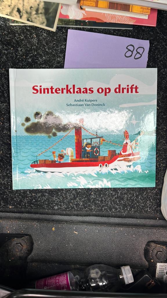 Sinterklaas op drift - André Kuipers & Sebastiaan Van Doninc, Ophalen of Verzenden, Zo goed als nieuw