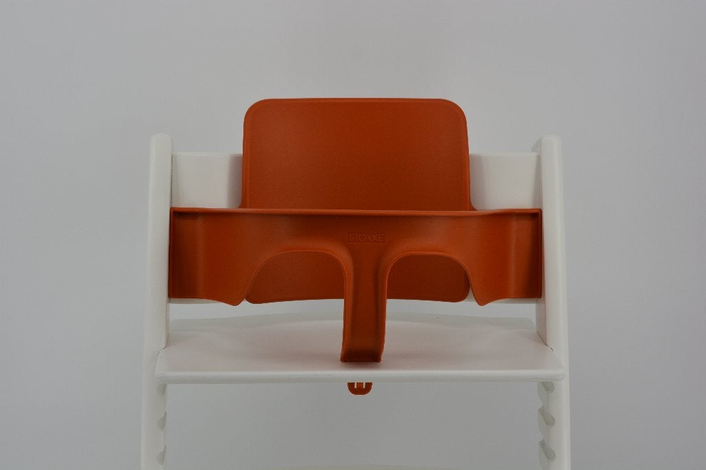 Stokke Trip Trap Warm Red – trip trap stoel, Kinderen en Baby's, Verzenden, Gebruikt, Meegroeistoel, Aanschuifbaar