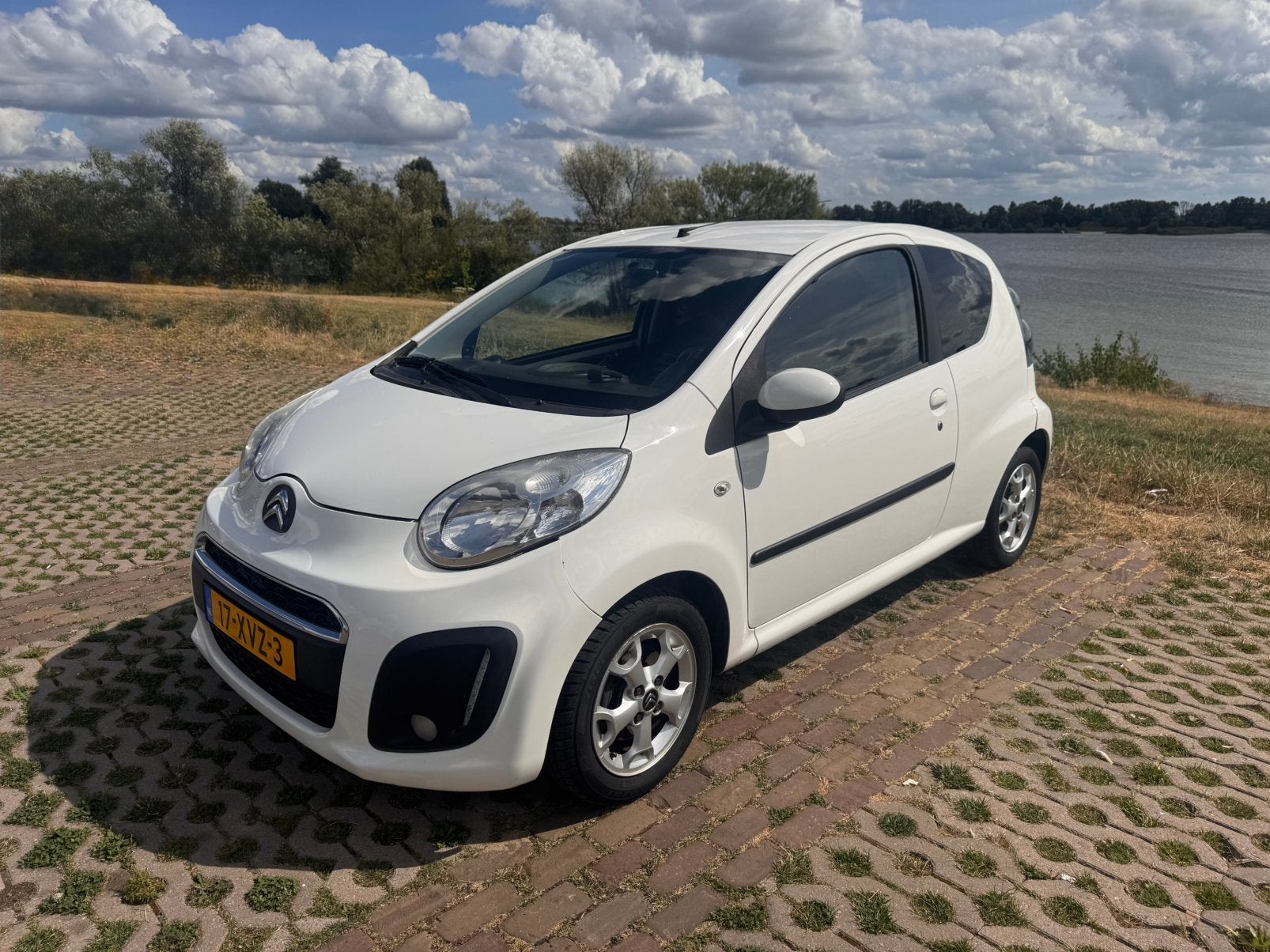 Citroën C1 1.0 3-DRS 2012 Wit, Voorwielaandrijving, Overige kleuren, 4 stoelen, C1