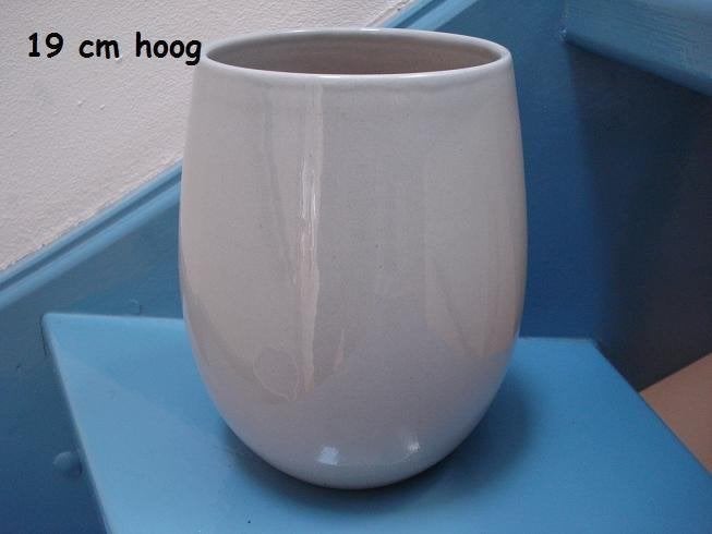 D033 Vaas, gaaf, Zenith gestickerd, Antiek en Kunst, Ophalen of Verzenden