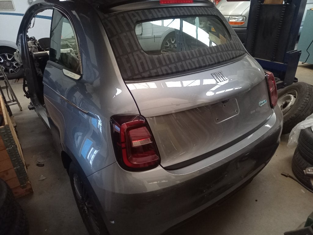 Plaatwerk Fiat 500E La Prima v/a 2021, Ophalen, Voor, Fiat, Spatbord
