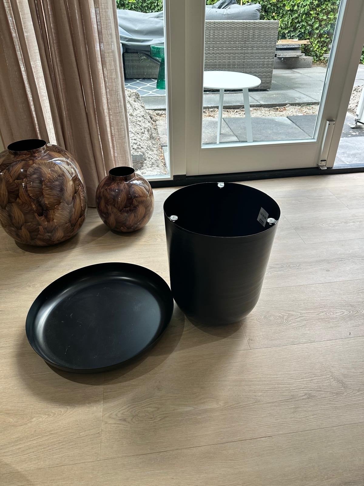Zwarte Bijzettafel - Hoogte 45 cm, Doorsnede 45 cm, Huis en Inrichting, Tafels | Bijzettafels, Minder dan 55 cm, Metaal of Aluminium