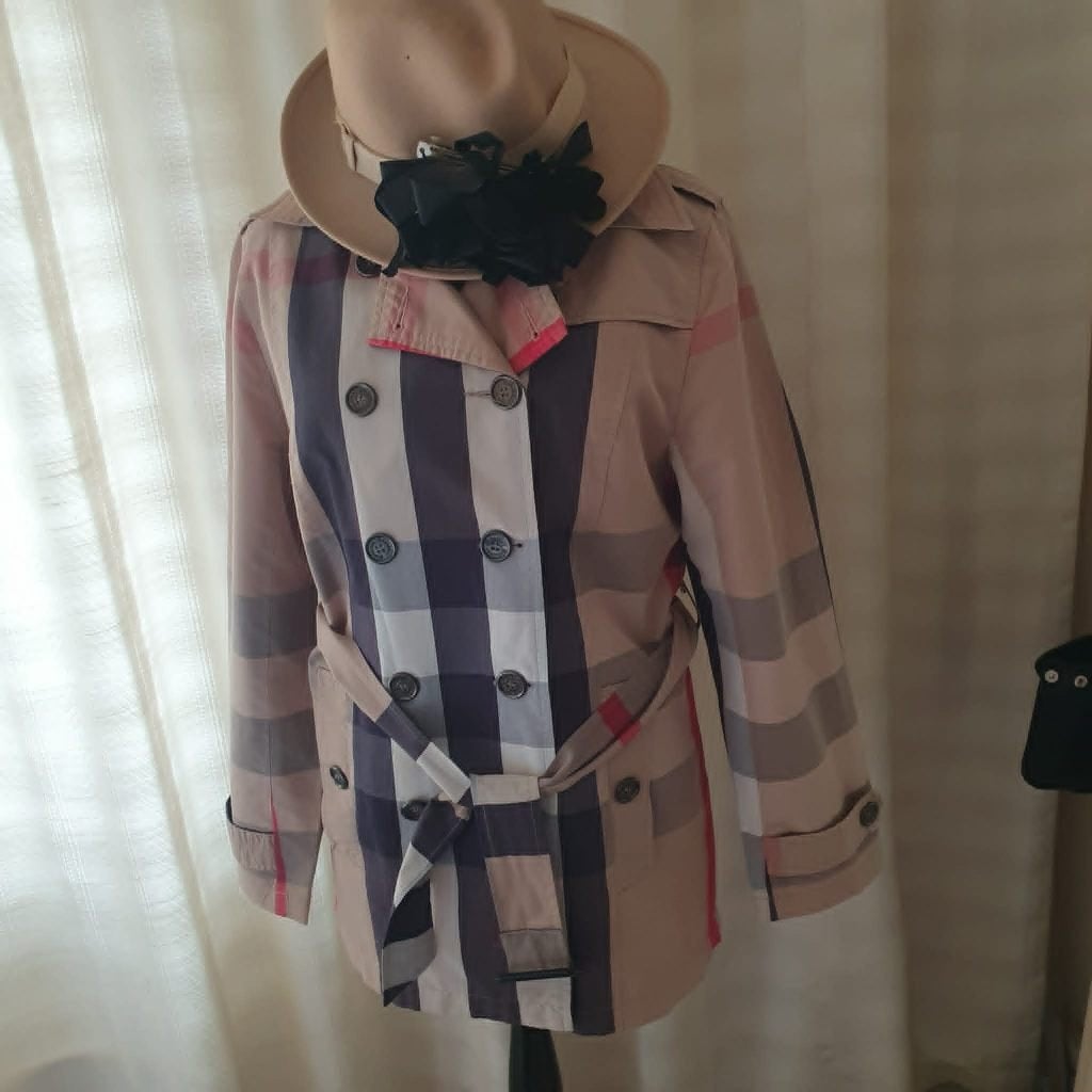 Burberry trenchcoat  36/38, Maat 38/40 (M), Verzenden, Beige, Zo goed als nieuw