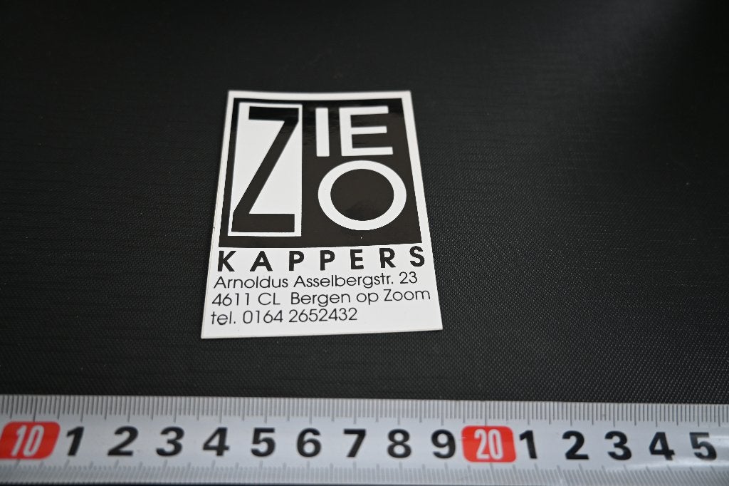 sticker Bergen op Zoom ZIE ZO Kappers Arnoldus Asselbergstr*, Ophalen, Zo goed als nieuw