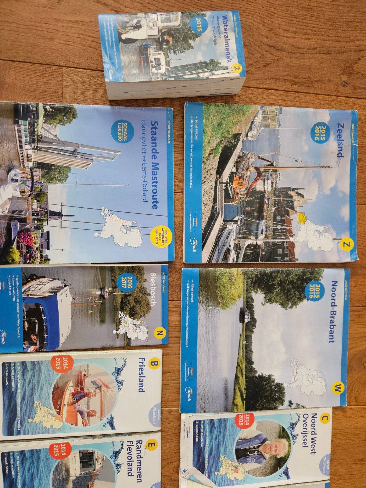 ANWB Waterkaarten en almanak deel 2, Gelezen, ANWB, 2000 tot heden, Ophalen of Verzenden
