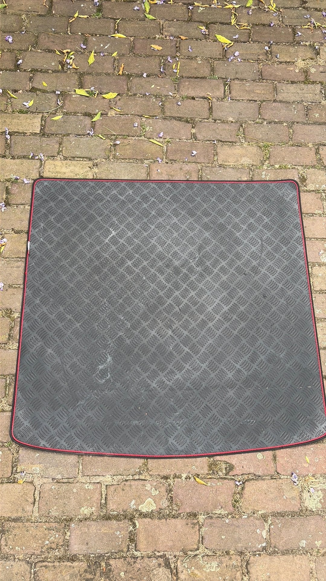 kofferbakmat voor o.a. Volkswagen Tiguan Tarraco Kodiaq, Ophalen, Zo goed als nieuw