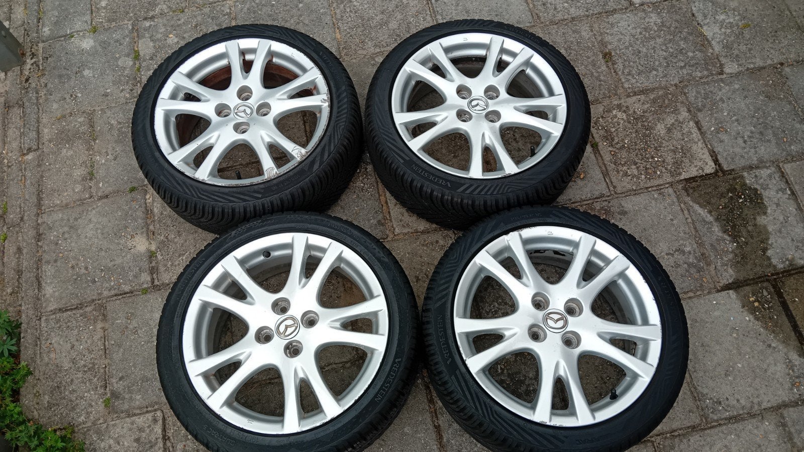 Mazda velgen 16x6,5 inch met Vredestein All Season banden., Ophalen, Gebruikt, 16 inch, Banden en Velgen