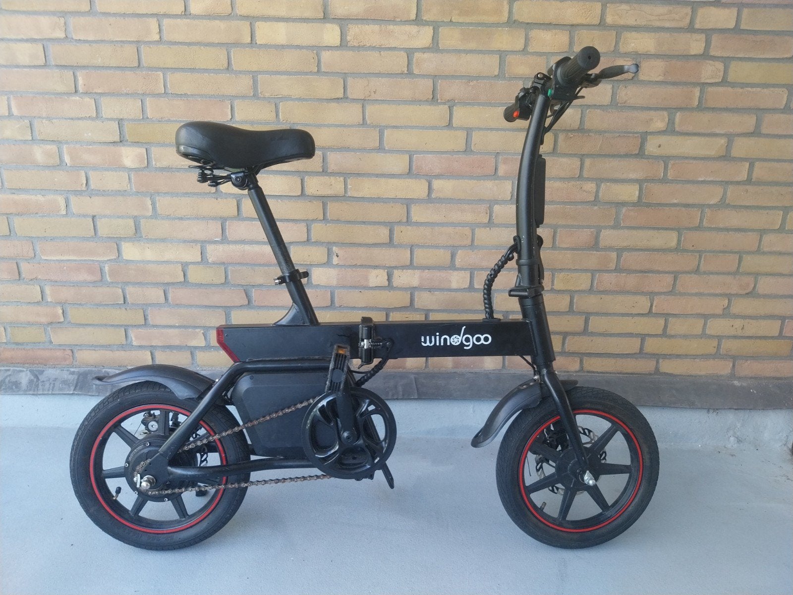 Windgoo Elektrische vouwfiets Nieuwe Accu, 14 tot 16 inch, Zo goed als nieuw, Totaal opvouwbaar, Schijfrem