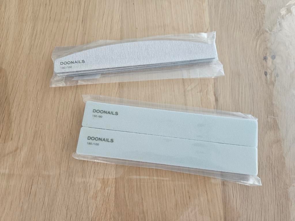 DOONAILS Premium Halfmoon Vijlen en buffers nieuw, Ophalen of Verzenden, Nieuw, Grijs, Handen en Nagels
