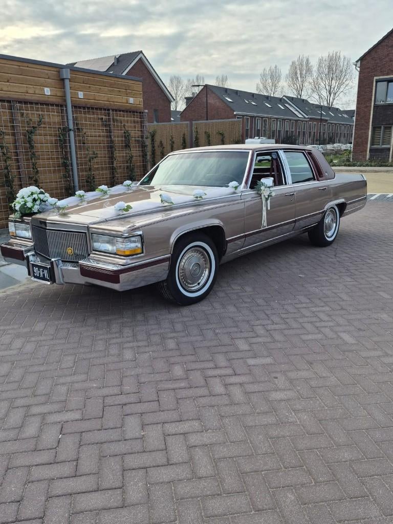 Trouwauto Cadillac oldtimer te huur voor trouwerij, Met chauffeur, Trouwauto