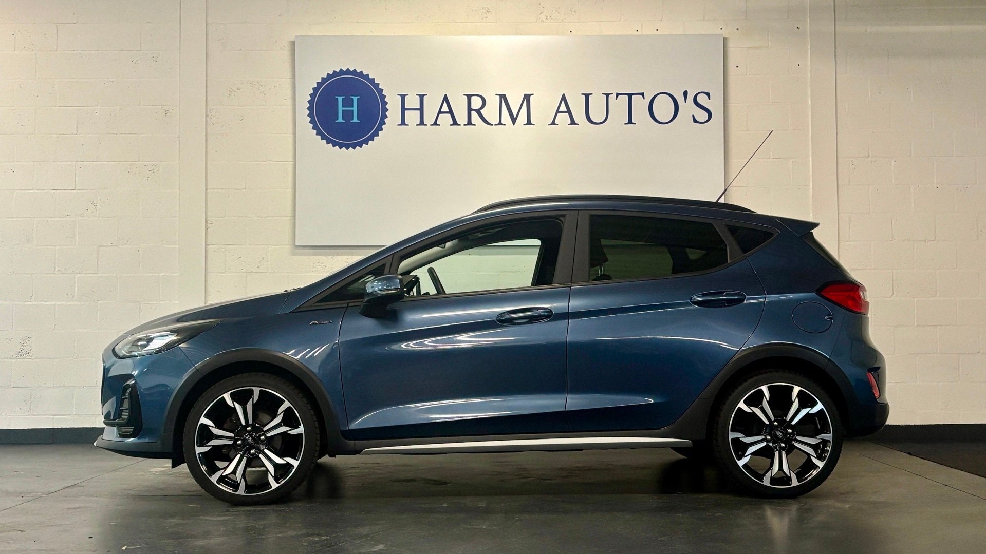Ford Fiesta 1.0 EcoBoost Active Titanium Navi / LED / PDC /, Voorwielaandrijving, Dealer onderhouden, Stof, Gebruikt