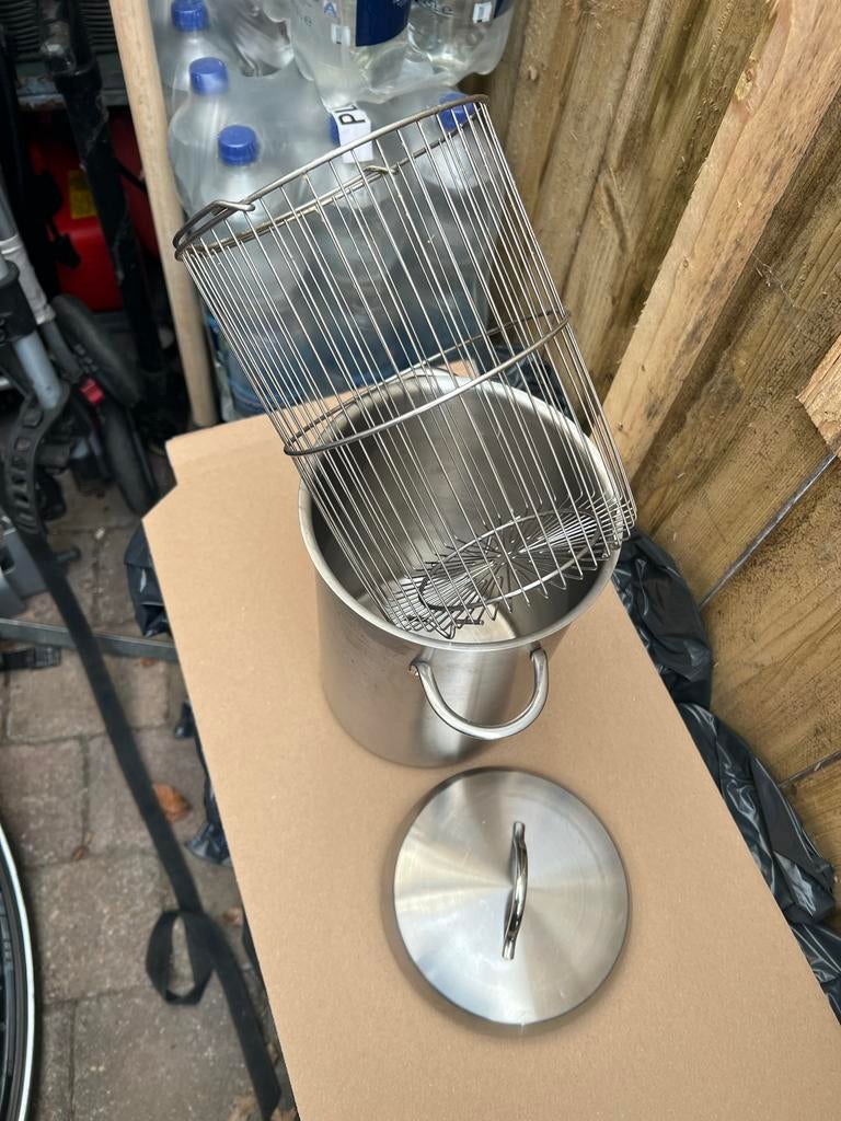 Mooie aspergepan met inzetmandje, Ophalen of Verzenden, Gebruikt
