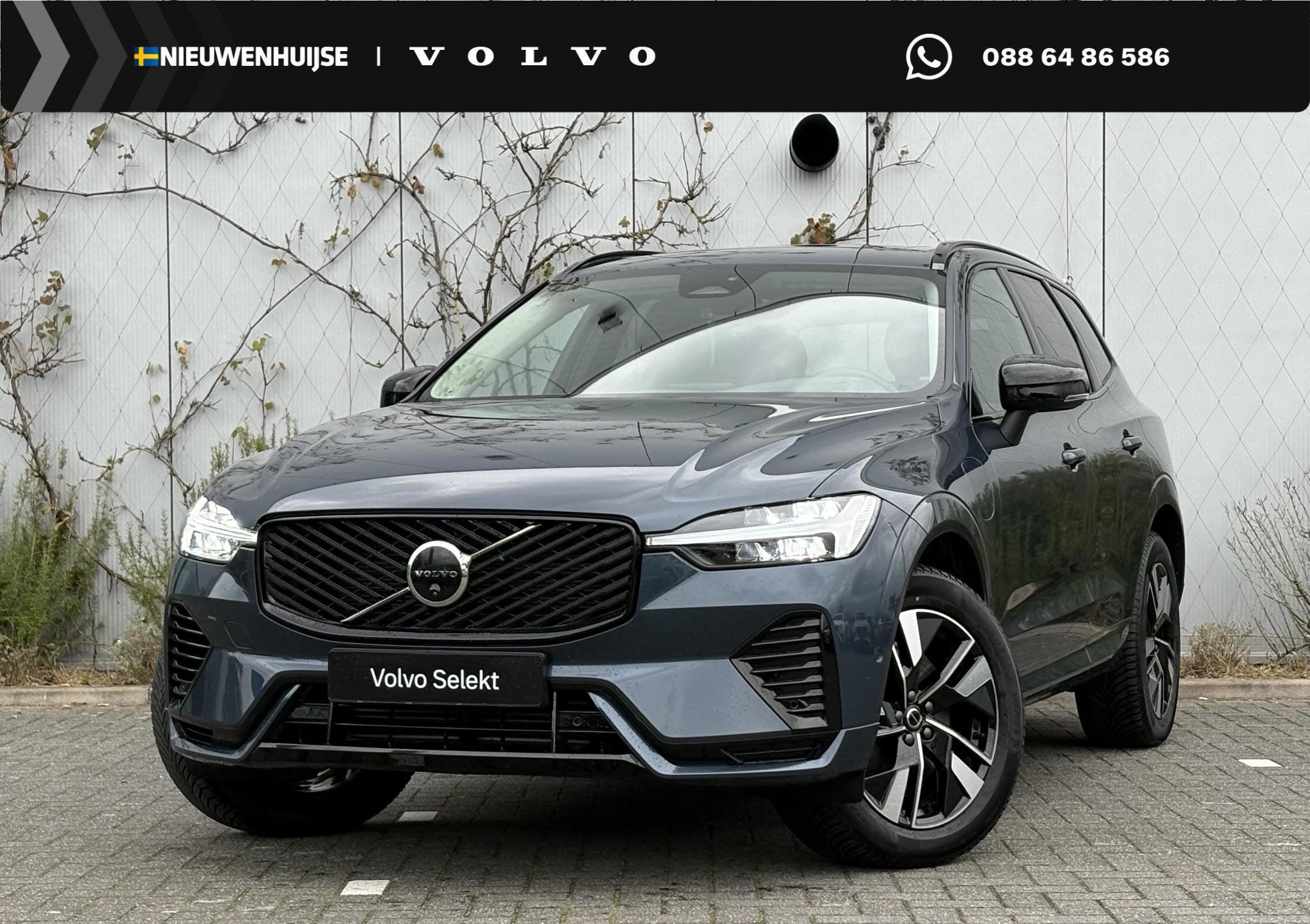 Volvo XC60 2.0 T6 Plug-in hybrid AWD Plus Dark | Schuif/kant, Auto's, Automaat, 12 maanden, Gebruikt, Euro 6