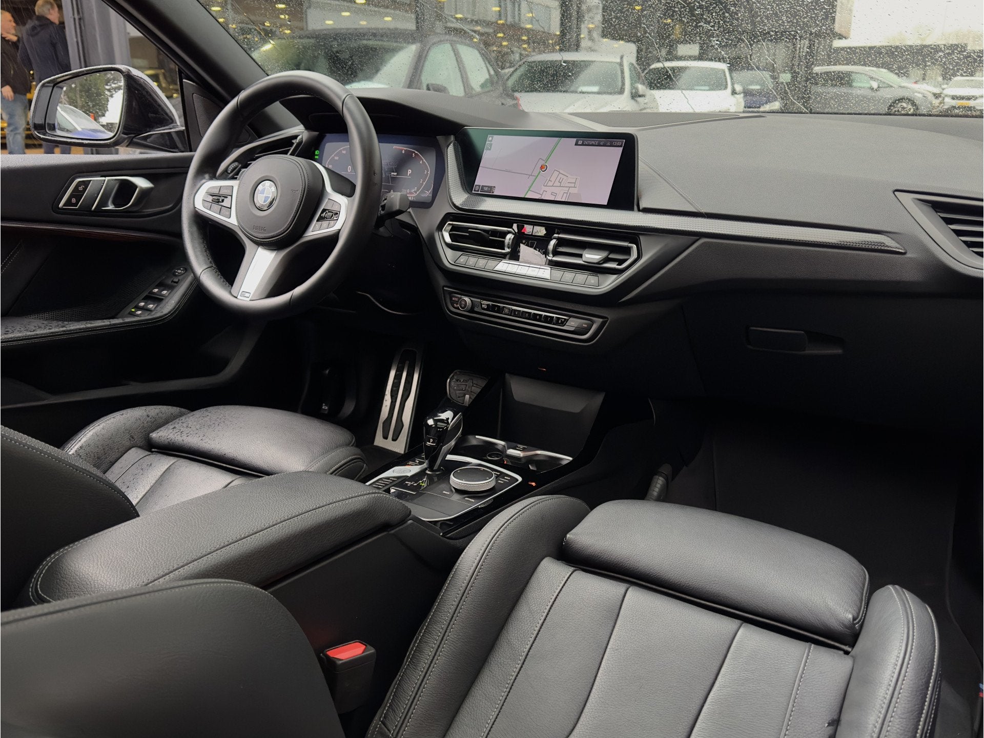 BMW 2 Serie Gran Coupé 220i AUT7 M-SPORT PANODAK SPORTLEDER, Auto's, BMW, 1998 cc, Gebruikt, Euro 6, 4 cilinders