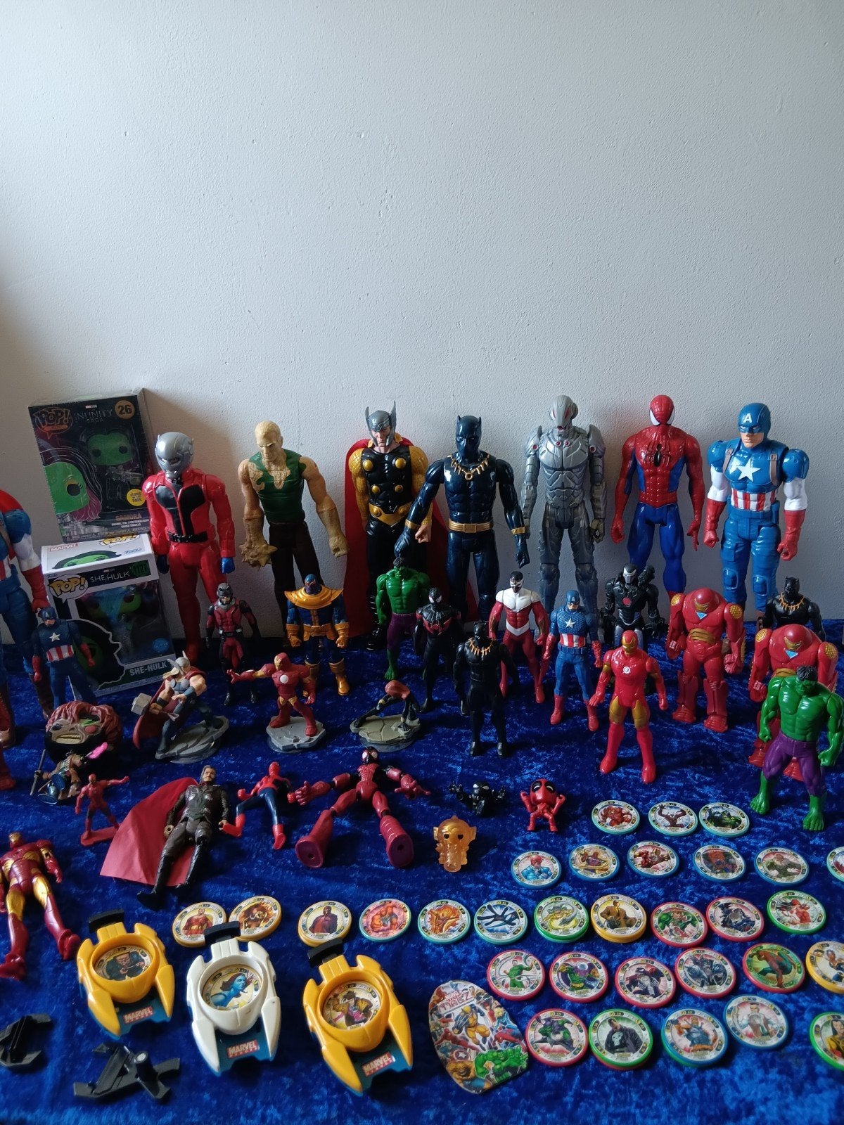 Grote collectie Marvel actiefiguren en pogs, Ophalen of Verzenden