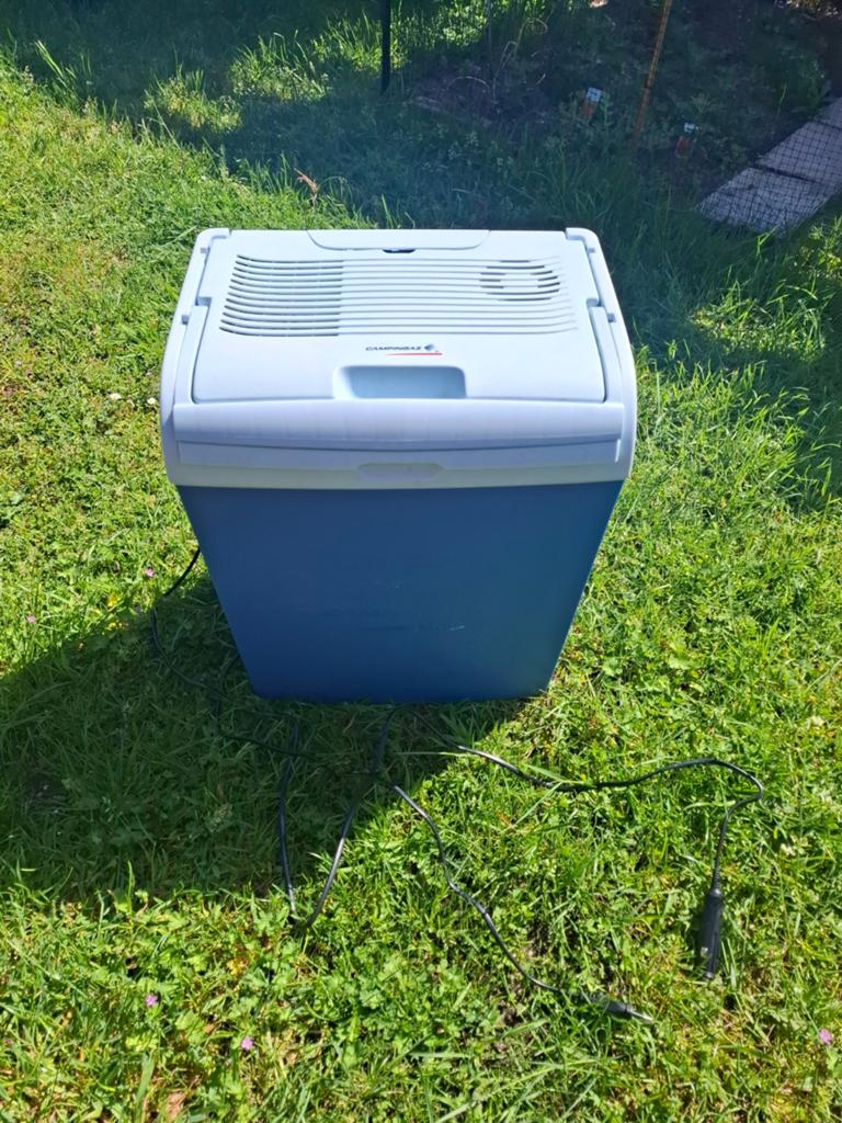 Koelbox merk campingaz op 220 en 12 volt, Ophalen of Verzenden, Elektrisch
