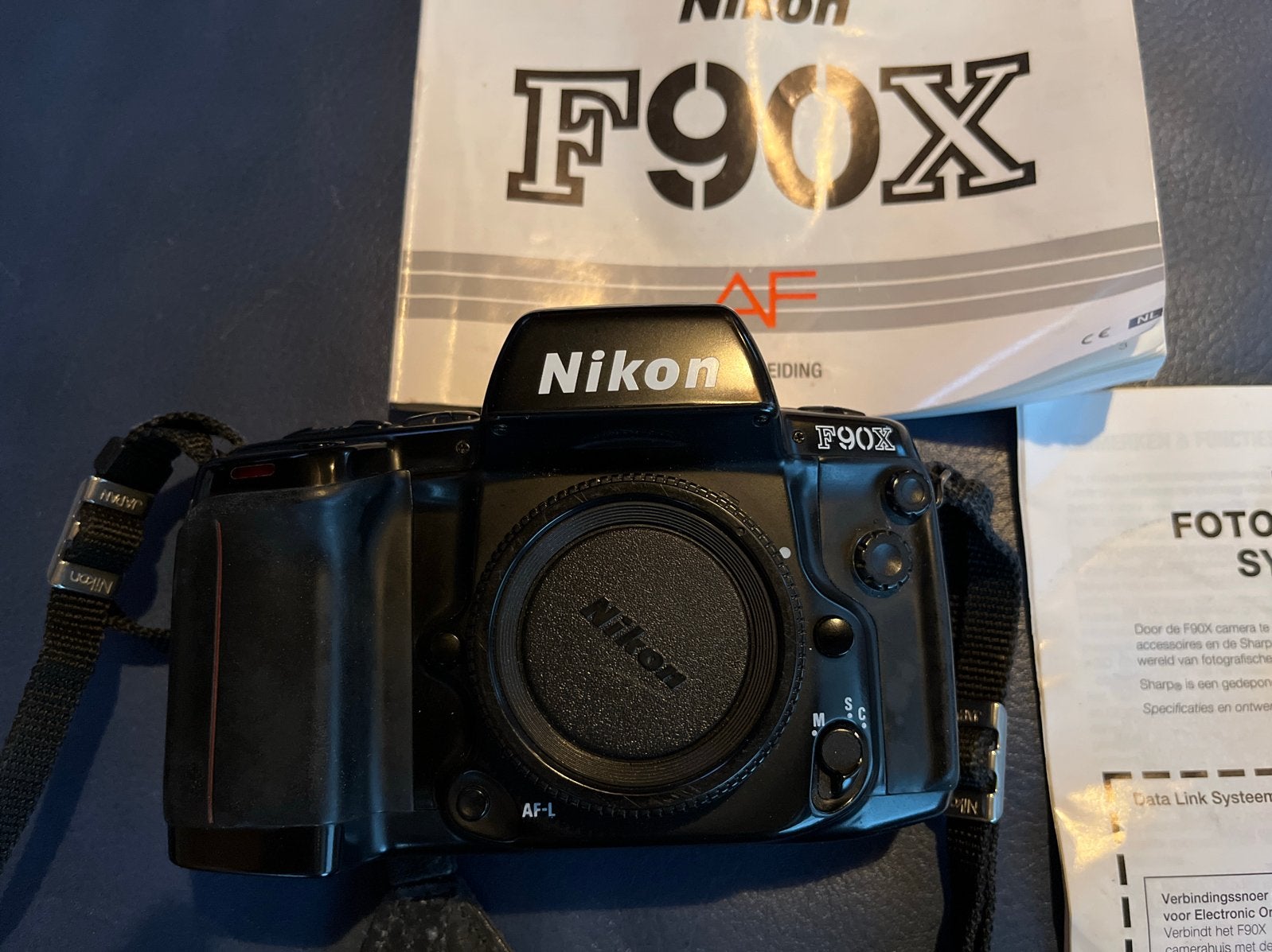 Nikon F90X Spiegelreflexcamera - Zo goed als nieuw, Ophalen of Verzenden, Zo goed als nieuw, Spiegelreflex, Nikon