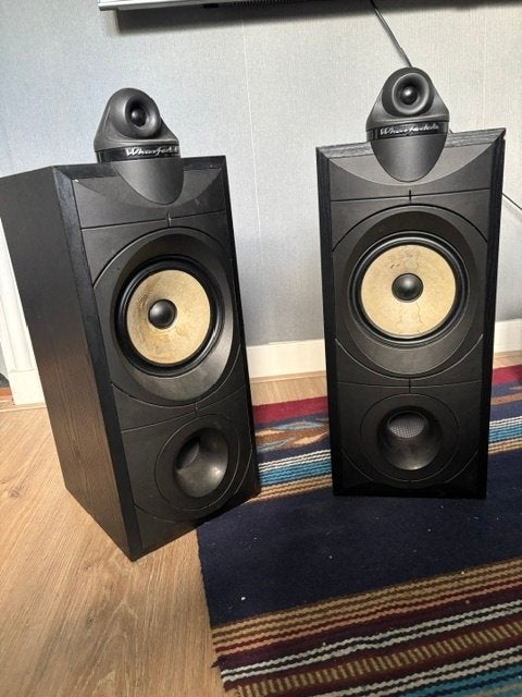 Set van 2 Wharfedale Modus 3 speakers, Gebruikt, 60 tot 120 watt, Front, Rear of Stereo speakers, Ophalen
