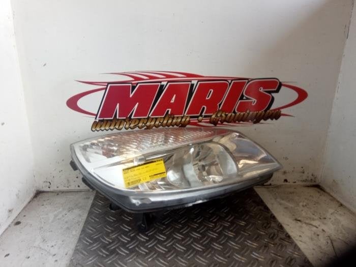 Koplamp rechts van een Renault Megane Scenic, Gebruikt, -, Renault, -