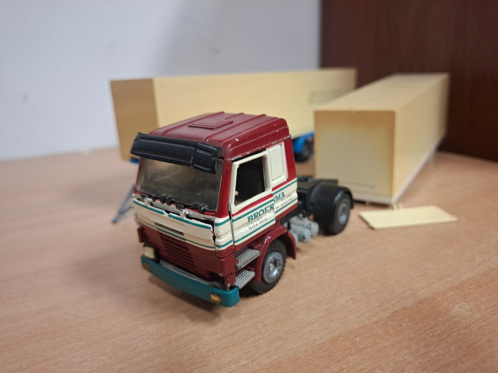 Tekno Scania trekker en Zweedse aanhanger, Ophalen of Verzenden, Zo goed als nieuw, Bus of Vrachtwagen, Tekno