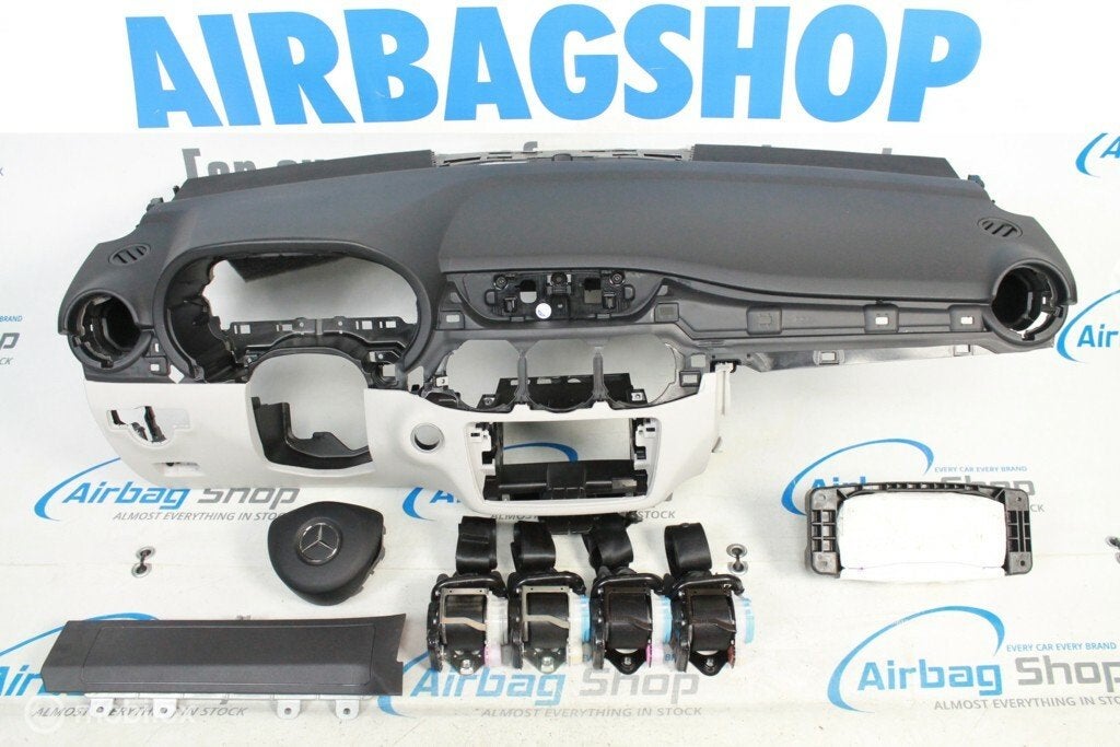 Airbag set - Dashboard zwart wit facelift Mercedes B W246, Auto-onderdelen, Gebruikt, Ophalen of Verzenden