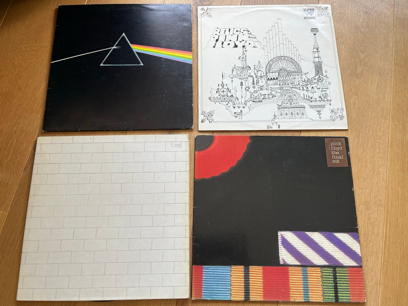 Pink Floyd 4 LP albums + 2 posters, LP, Ophalen of Verzenden, 12 inch, Inclusief binnenhoes