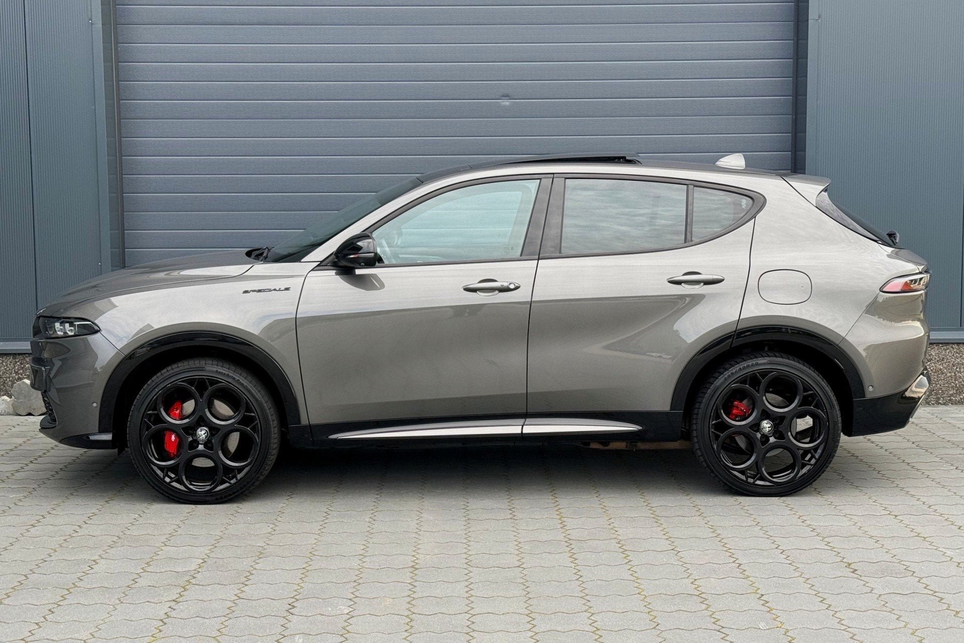 Alfa Romeo Tonale 1.3T PHEV 280PK Edizione Speciale PANO 20", Auto's, Automaat, 77 km/l, 4 cilinders, 15 kWh
