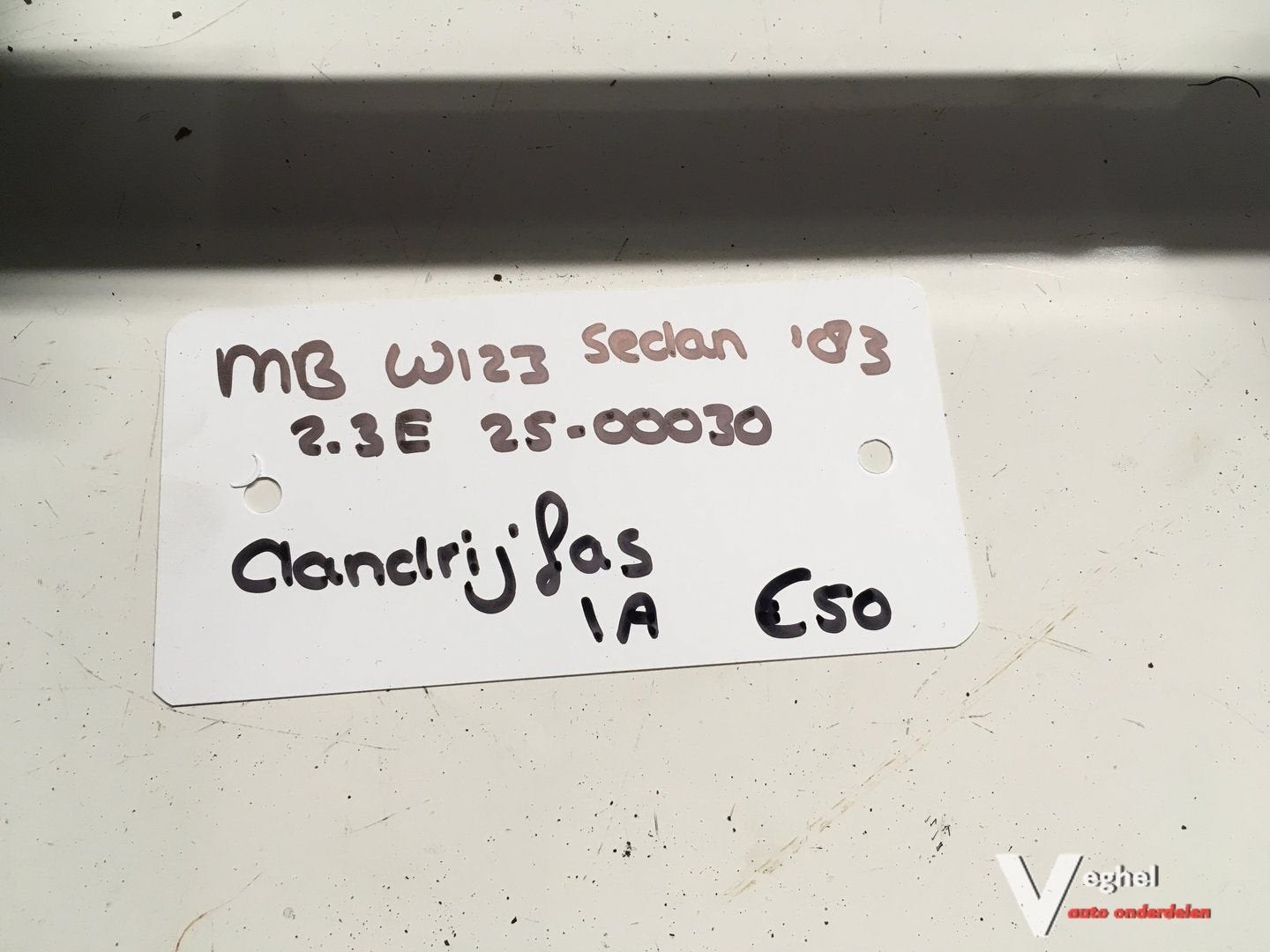 Mercedes W123 Sedan 2.3 1983 Wagennr 2500030  Aandrijfas Lin