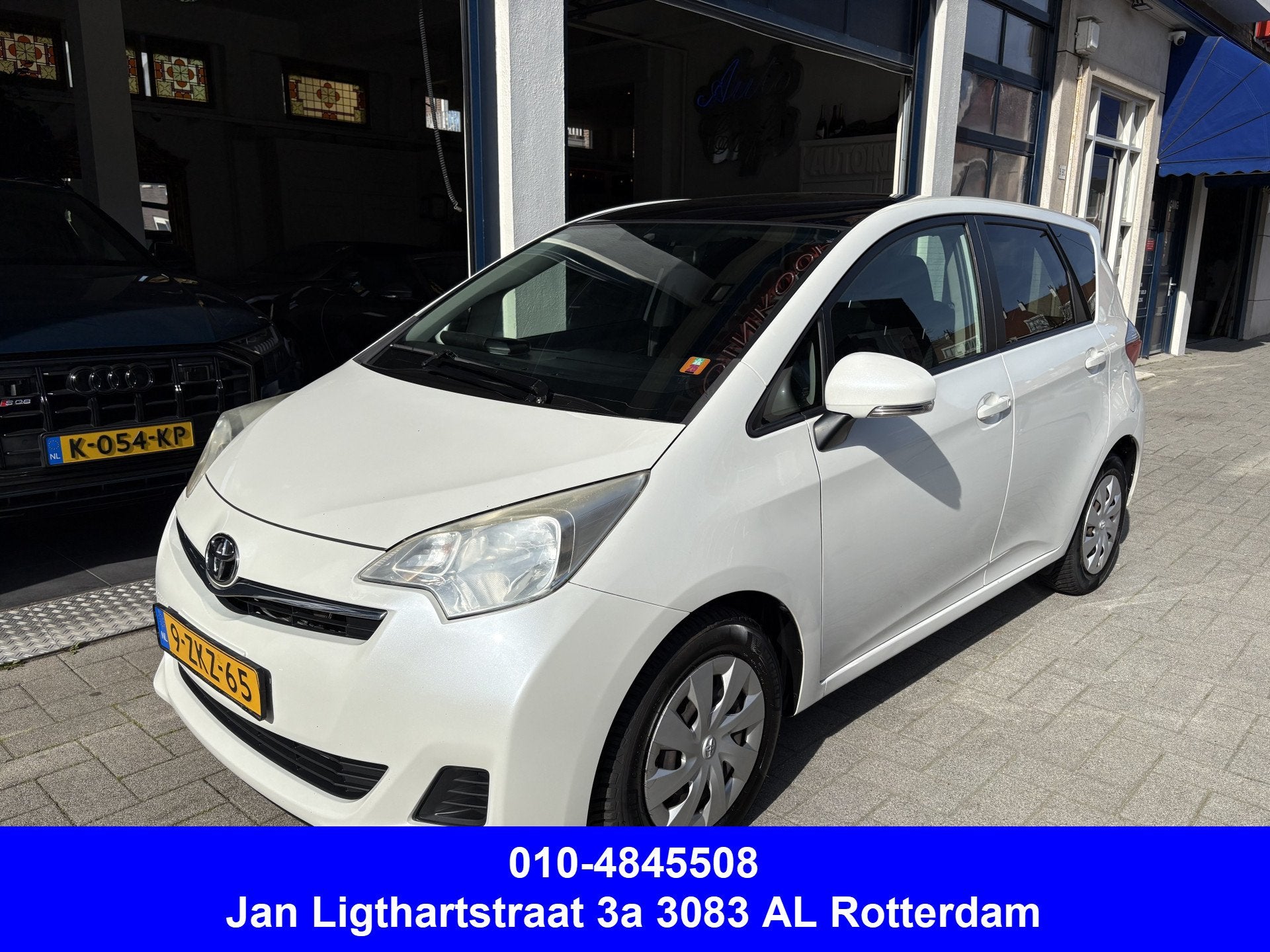 Toyota Verso-S 1.3 VVT-i Aspiration PANORAMA/CAMERA, Voorwielaandrijving, Euro 5, 101 pk, Gebruikt