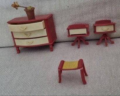 Jean Höfler Miniatuur  Commode, Nachtkastjes, Kruk plant, Verzamelen, Ophalen of Verzenden, Gebruikt