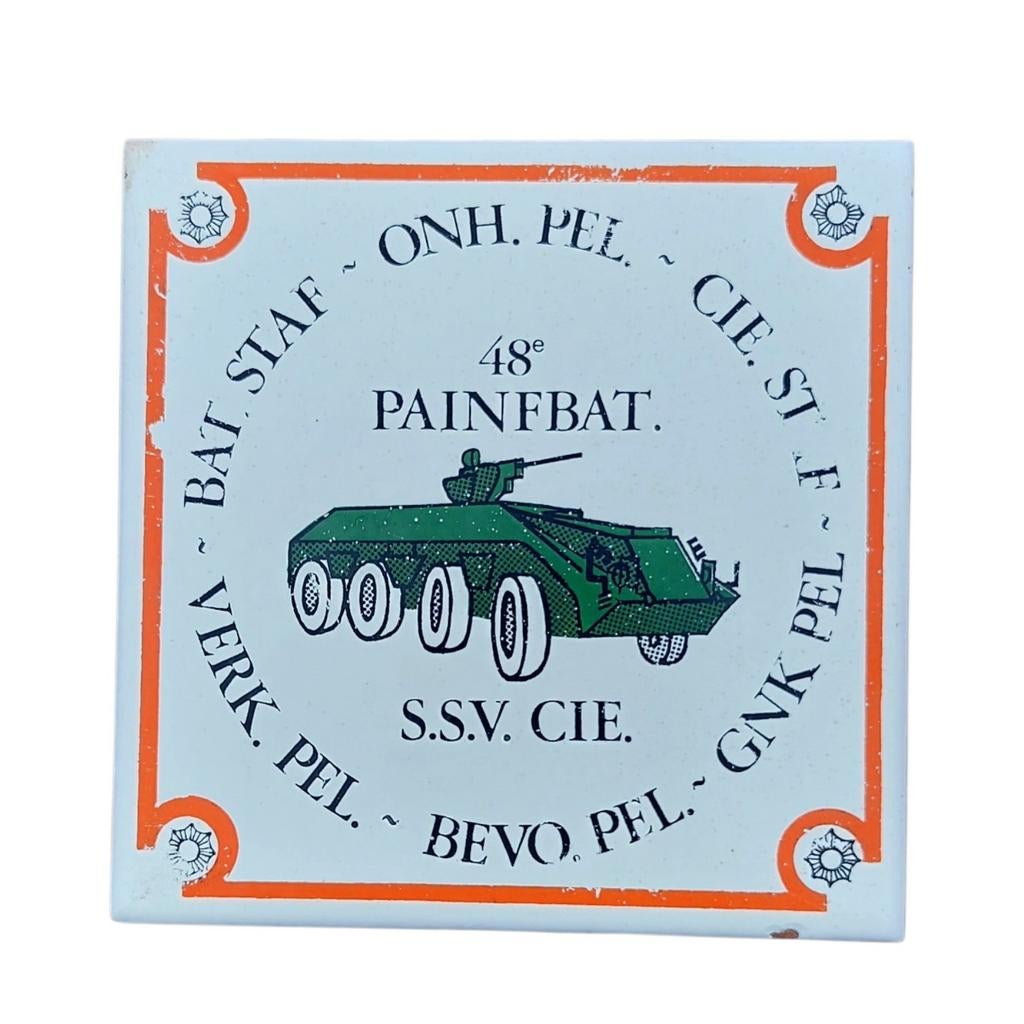 Tegel 48e Pantserinfanteriebataljon 'Regiment van Heutsz', Verzamelen, Militaria | Algemeen, Ophalen of Verzenden, Landmacht, Nederland