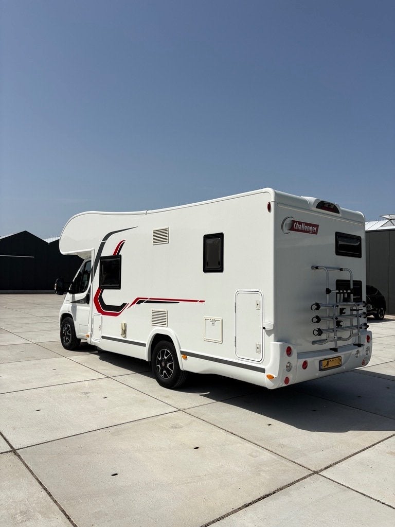 Foto 6 van Challenger C256 | 2019 | 7 zit/slaapplaats, 2x airco Offgrid
