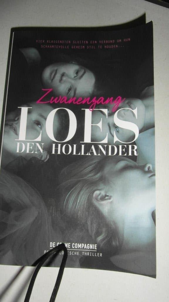 Zwanenzang. Loes den Hollander, Ophalen of Verzenden, Zo goed als nieuw