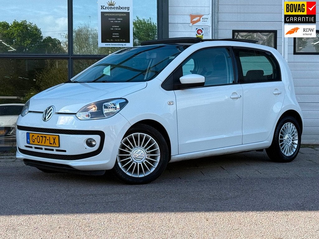 Volkswagen Up! 1.0 high up! BlueMotion, CRUISECR, PANO, Auto's, Volkswagen, Voorwielaandrijving, Gebruikt, 840 kg, Leder en Stof