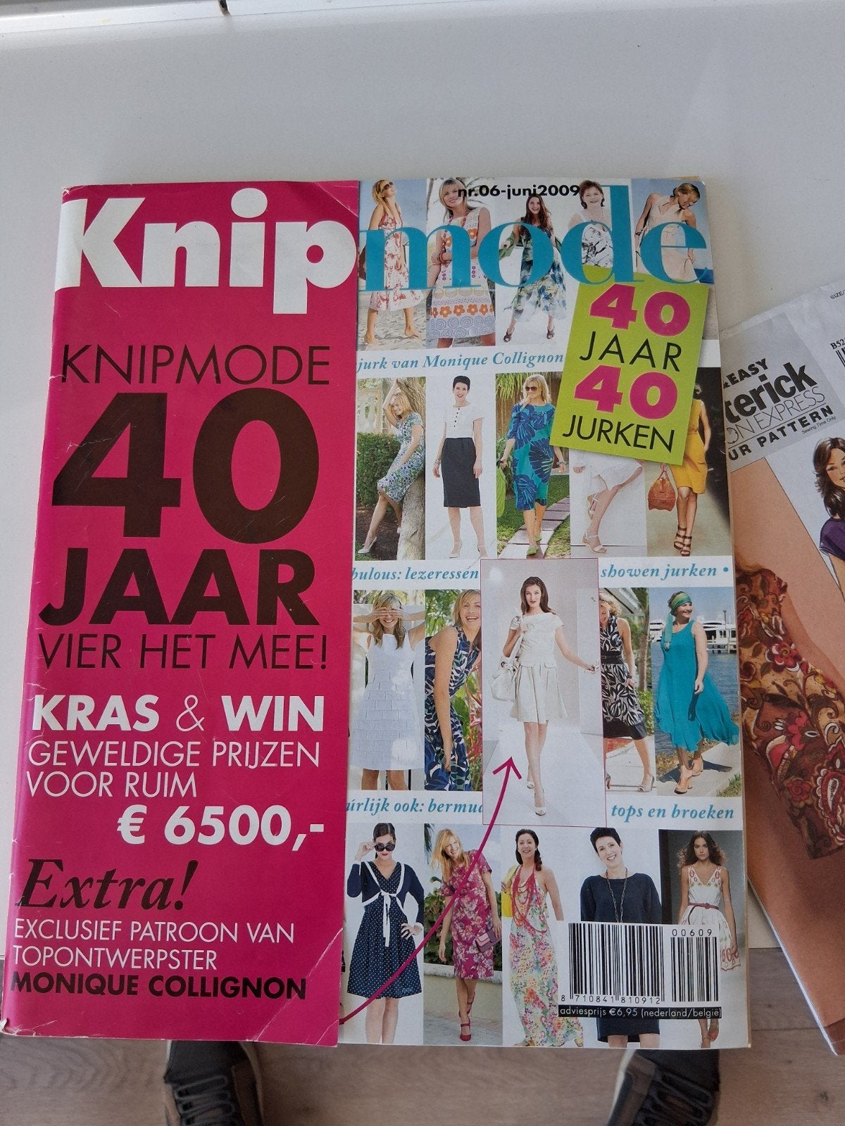Knipmode Juni 2009 - 40 jaar, 40 jurken, Ophalen, Overige typen, Vrouw, Zo goed als nieuw