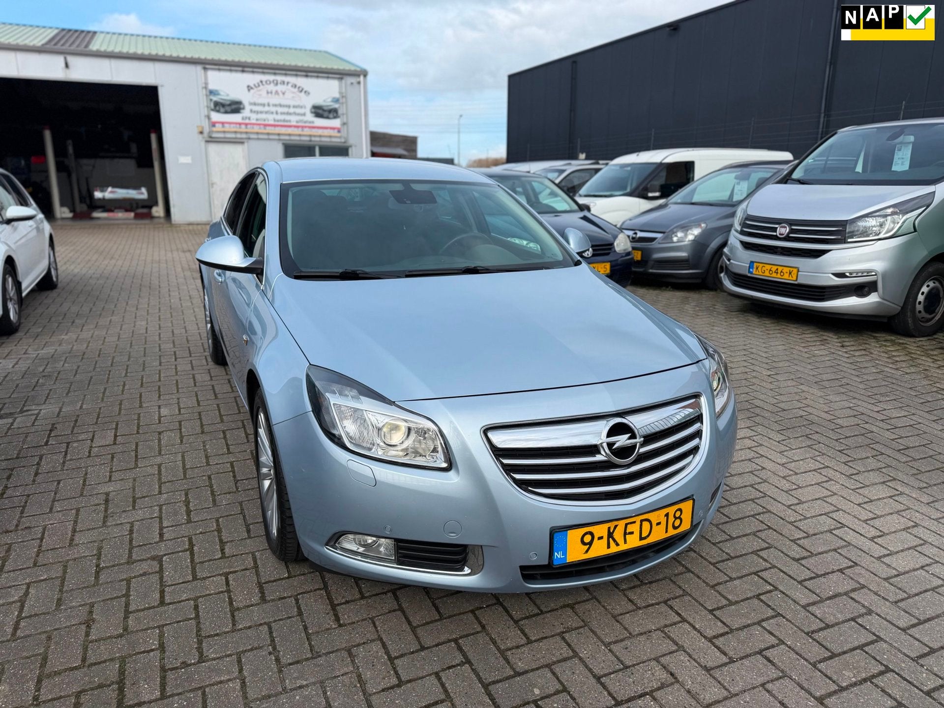 Opel Insignia 2.0 CDTI EcoFLEX Business|APK 06-2027, Auto's, Opel, Euro 5, 4 cilinders, Origineel Nederlands, Automatische klimaatregeling
