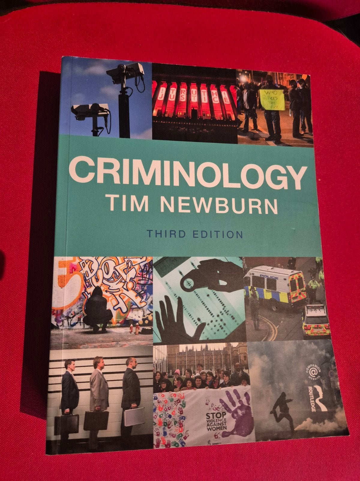 Criminology - Tim Newburn (Third Edition), Gelezen, Ophalen of Verzenden, WO, Gamma
