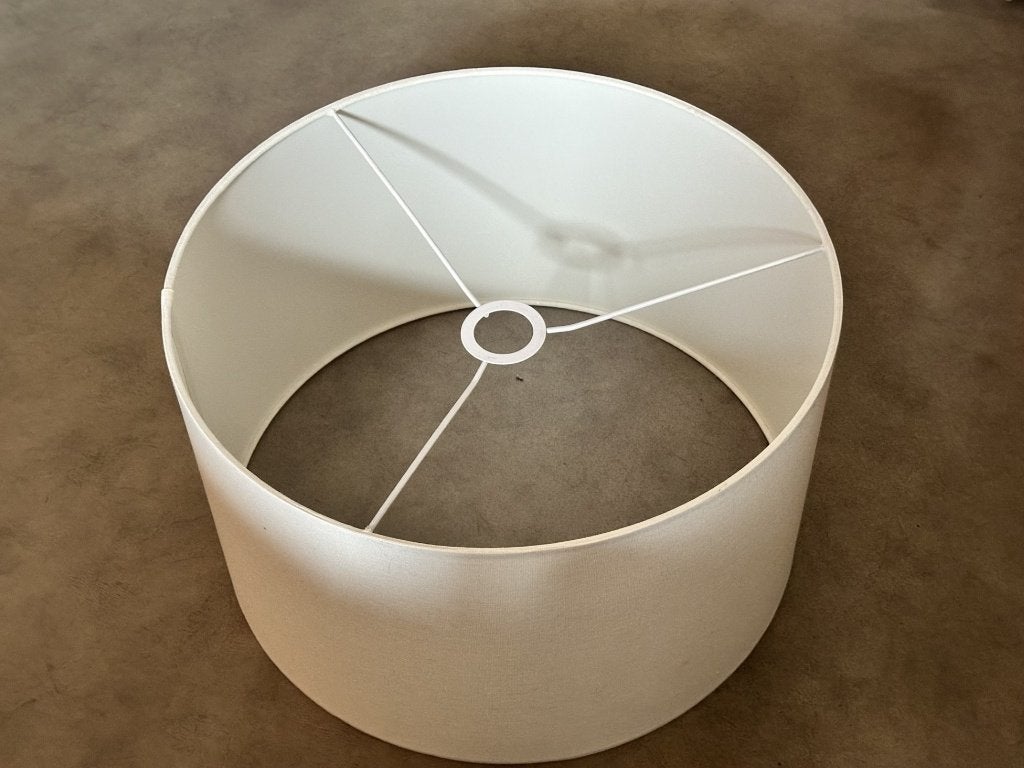 2 mooie grote witte lampenkappen, Huis en Inrichting, Wit, Rond, 26 cm, Zo goed als nieuw