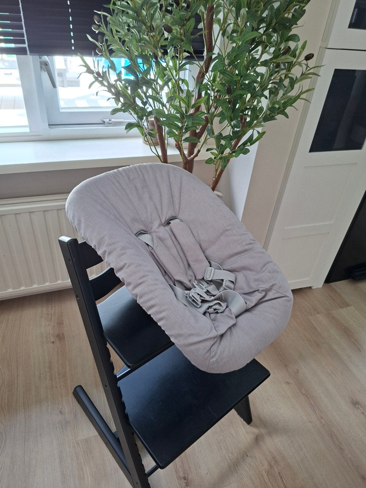 Stokke Newborn Set - Zo goed als nieuw, Ophalen, Zo goed als nieuw, Meegroeistoel, Gordel(s)