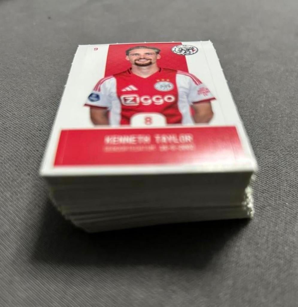 Plus voetbal kaartjes, Verzamelen, Supermarktacties, Plus, Ophalen of Verzenden
