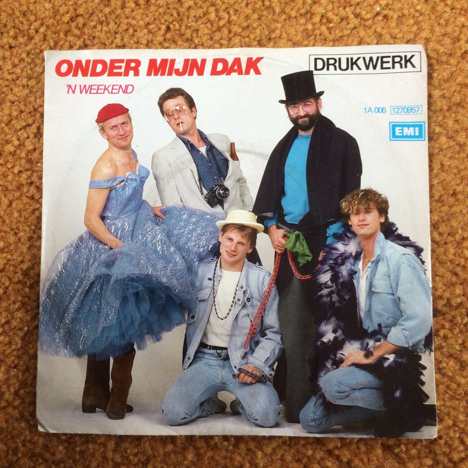 Drukwerk, Ophalen of Verzenden, Zo goed als nieuw, Nederlandstalig